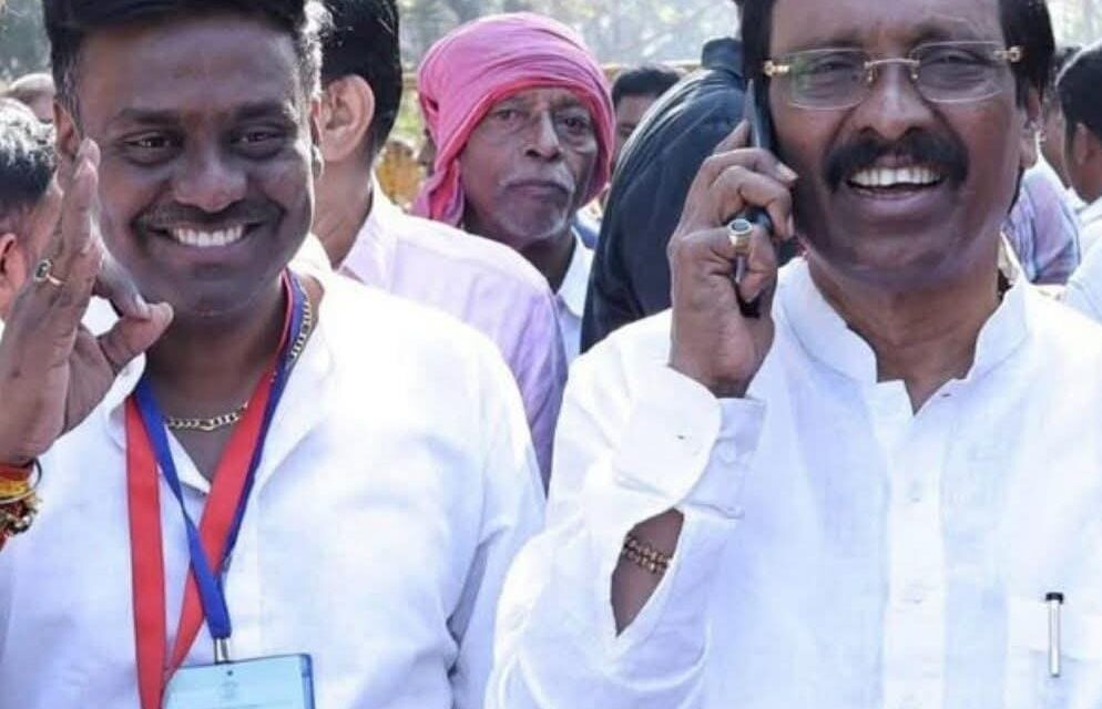 माजी खासदार विनायक राऊत आणि मुलाविरोधात गुन्हा दाखल ; शारीरिक, मानसिक छळ केल्याची सून गिरीजा यांची तक्रार