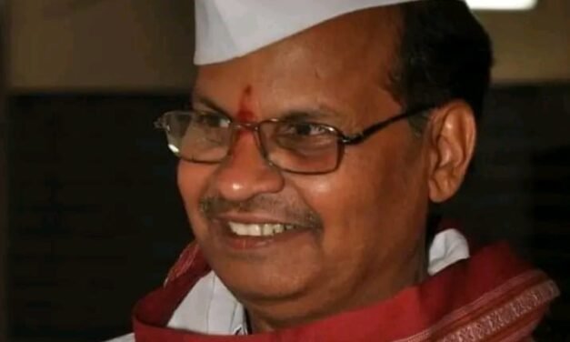 संगीत नाटककार पुरस्कारासाठी गिम्हवणेच्या विलास कर्वे यांची निवड