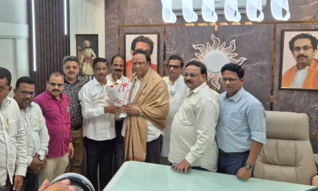 मंत्री आशिष शेलार यांची चिपळूणमध्ये आ. भास्कर जाधव यांच्या संपर्क कार्यालयाला भेट..!