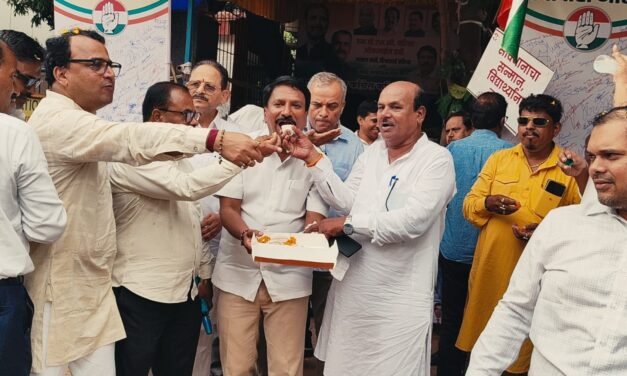 MPSC च्या कायमस्वरूपी ऑफलाइन (OMR) परीक्षांसाठी काँग्रेसचे ९ दिवसांचे आंदोलन; तात्पुरता समारोप, संघर्ष कायम