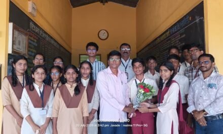 न्यू इंग्लिश स्कूल जावडे या माध्यमिक विद्यालयात लोकशाही पद्धतीने शालेय मंत्रिमंडळाची निवडणूक…
