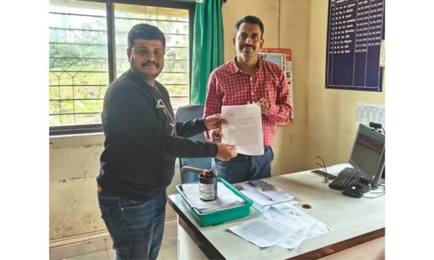 गणेश विसर्जन मिरवणुकीपूर्वी दापोली शहरातील धोकादायक विद्युत वाहिन्या हटविण्याची स्वरूप महाजन यांची मागणी…
