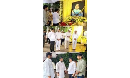 आमदार शेखर निकम यांनी घेतली डॉ. डी. वाय. पाटील यांच्या कुटुंबीयांची भेट..