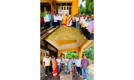श्रावण सोमवारनिमित्त शिवसेनेतर्फे भाविकांना भक्तिभावाने खिचडी वाटप…