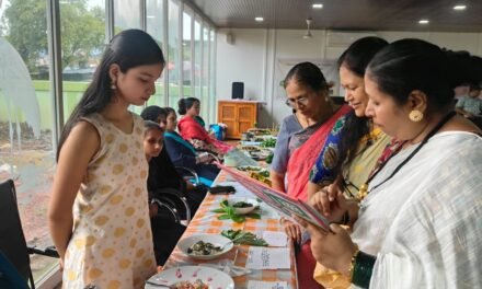 रानभाजी पाककृती स्पर्धेत रिगल कॉलेजच्या विद्यार्थिनींचे घवघवीत यश..
