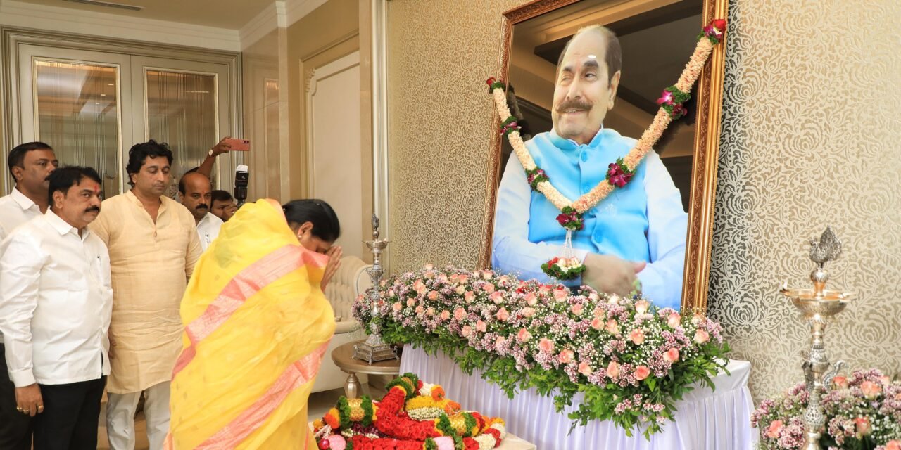 उपमुख्यमंत्री सुनेत्रा पवार यांची सतेज पाटील यांच्या निवासस्थानी सांत्वनपर भेट; स्वर्गीय डी. वाय. पाटील यांना वाहिली श्रद्धांजली…