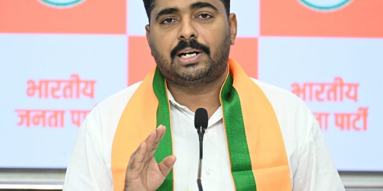 उद्योगधंद्यात महाराष्ट्र आजही क्रमांक एकवरच, आदित्य ठाकरे आणि रोहित पवार खोटारडे; भाजपा प्रदेश मुख्य प्रवक्ते नवनाथ बन यांनी घेतला समाचार…