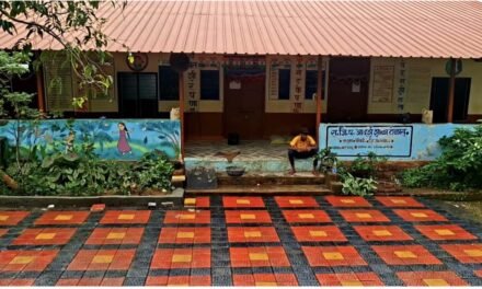 आदर्श मराठी शाळा वेळास येथे लोकसहभागाची क्रांती; दीड लाख रुपये खर्चाचे पेव्हर ब्लॉकचे काम पूर्ण!..
