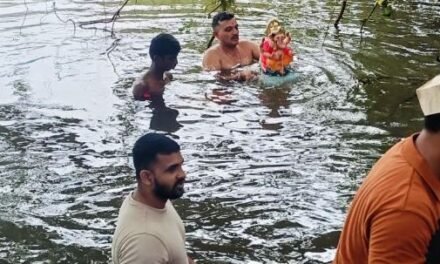 खेडमध्ये जल्लोषी वातावरणात गणरायांना निरोप !