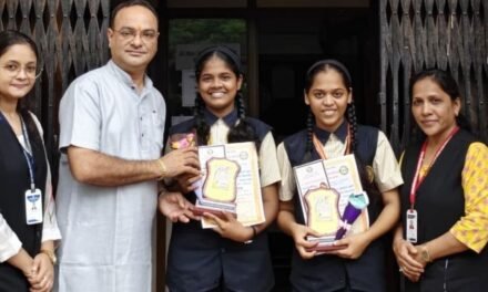 वक्तृत्वाच्या बळावर जिल्हास्तरावर झळकल्या संतोषभाई मेहता इंग्लिश मीडियम स्कूल, दापोलीच्या विद्यार्थिनी…