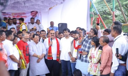 भाजपा सरकारचे आश्वासन म्हणजे लबाडाघरचे जेवण.., नाशिकमध्ये स्वतंत्र मंत्रिमंडळ बैठक घेऊन आदिवासी विद्यार्थ्यांच्या सर्व मागण्या मंजूर करा: हर्षवर्धन सपकाळ