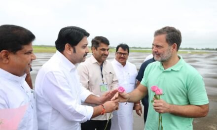 काँग्रेस जिल्हाध्यक्षांच्या नाशिकमधील १० दिवसांच्या निवासी प्रशिक्षण शिबिराचा राहुल गांधींच्या उपस्थितीत समारोप…