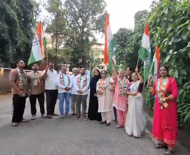 राहुल गांधींवरील एफआयआरच्या निषेधार्थ चिपळूणमध्ये काँग्रेसचा आक्रोश..