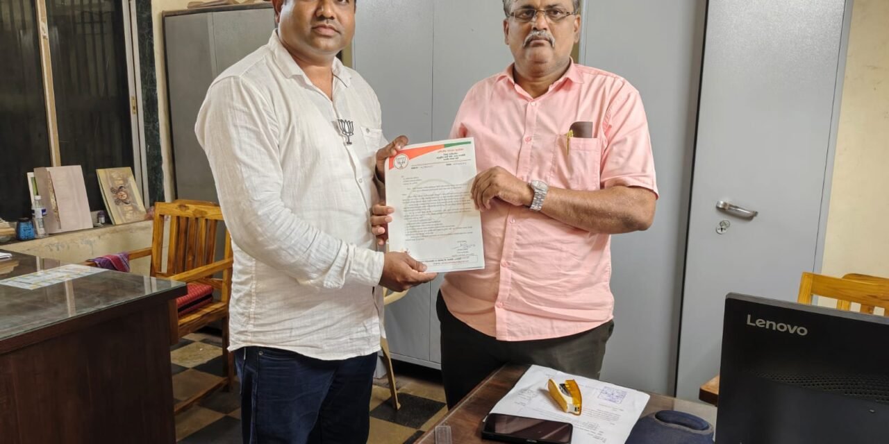 देव्हारे येथील धोकादायक पुलाची तातडीने पाहणी करून नवीन पूल बांधण्याची मागणी..