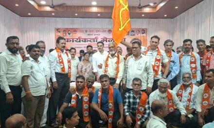 फरारे मोहल्ल्यातील ग्रामस्थांची शिवसेना पक्षात घरवापसी…