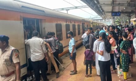 गणपती विसर्जनानंतर चाकरमान्यांचा परतीचा प्रवास खडतर !