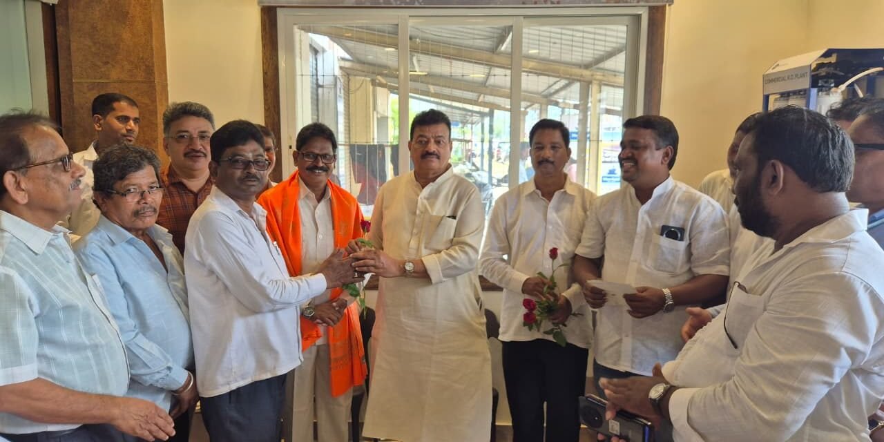 सरपंच व तंटामुक्त समिती अध्यक्षांचा आ. भास्करराव जाधव यांच्या हस्ते सत्कार…