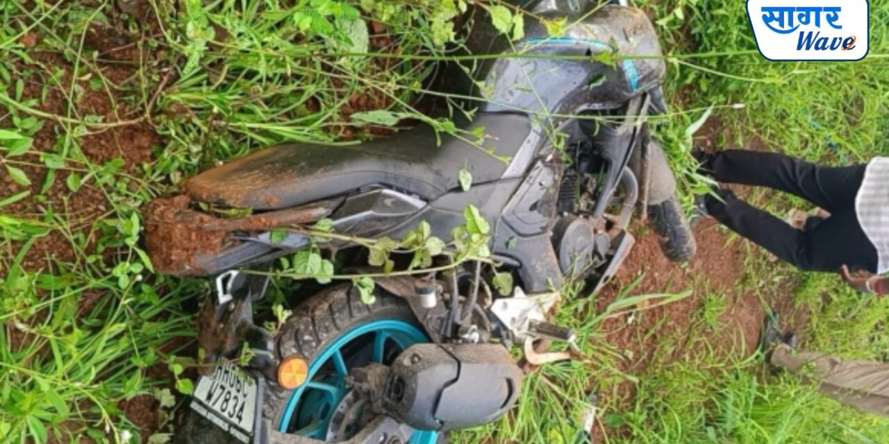 गणेशोत्सवासाठी चिपळूणला येताना काळाचा घाला; खेडमध्ये भीषण अपघात