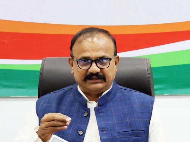 राज्यातील शेतकऱ्यांची अवस्था अत्यंत बिकट, तातडीने दुष्काळ जाहीर करा, हेक्टरी ५० हजार रुपये द्या: हर्षवर्धन सपकाळ