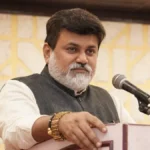 मराठा समाजातील विद्यार्थ्यांना आता इतर मागासवर्गीयांप्रमाणेच शैक्षणिक सवलती व सोयी-सुविधा