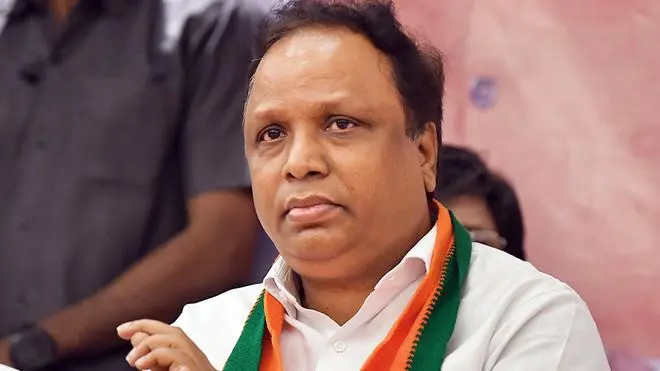 मुंबईत बांधकामे आठवड्यातून एक दिवस बंद ठेवा; मंत्री अ‍ॅड. आशिष शेलार यांची महापालिका आयुक्तांना सूचना…