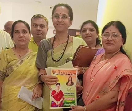 रत्नागिरी जिल्ह्यातील महिला पदाधिकाऱ्यांनी घेतली सुप्रिया सुळे यांची भेट…