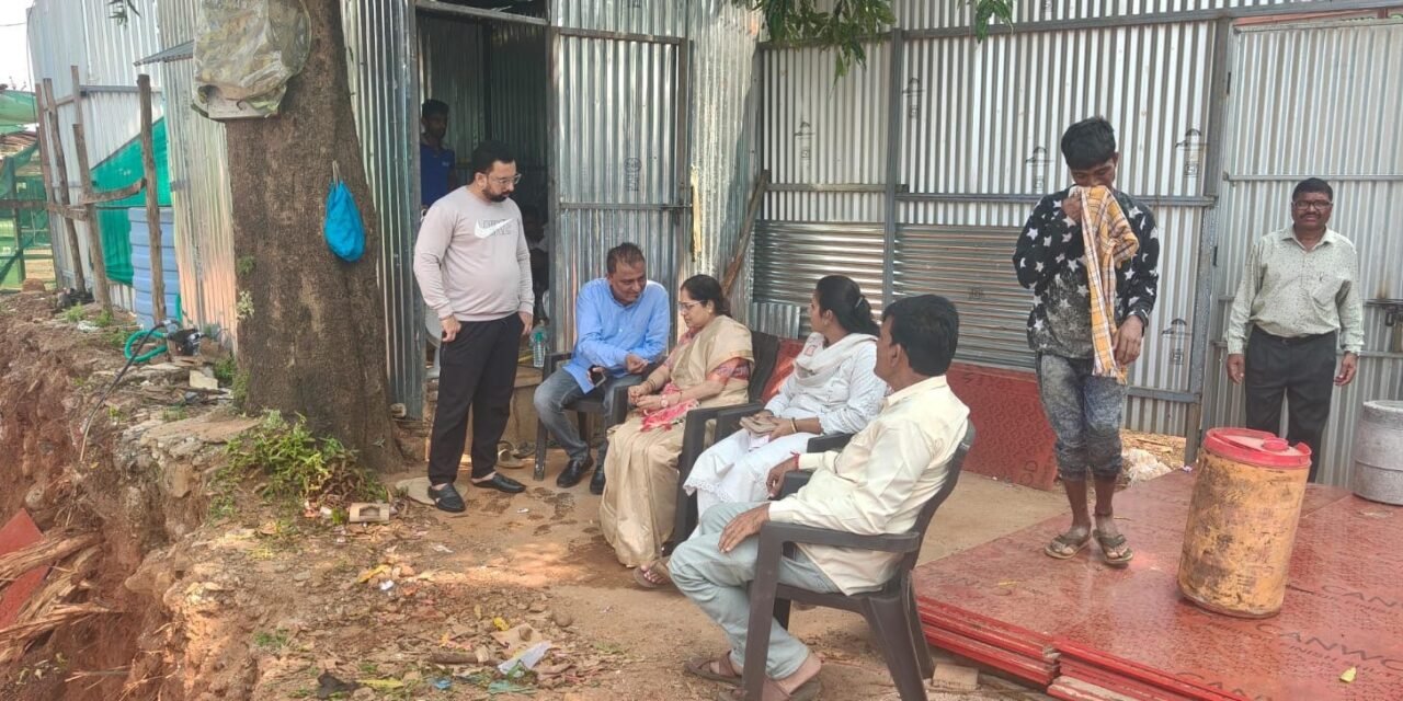 खेड – महाडनाका येथील स्व. तु. बा. कदम व्यापारी संकुलाच्या कामाची नगराध्यक्षांकडून पाहणी!