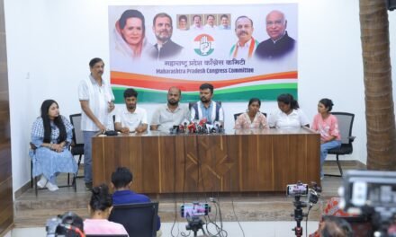 काँग्रेस कार्यालयात घुसून आदिवासी विद्यार्थ्यांची धरपकड, विद्यार्थ्यांना गुन्हेगारांसारखी वागणूक: सागर साळुंके