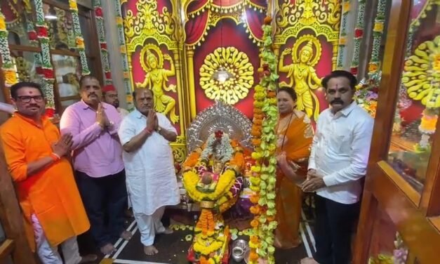 श्रीदेवी काळकाई मातेला रत्नागिरी पोलीस दलाची शासकीय मानवंदना!