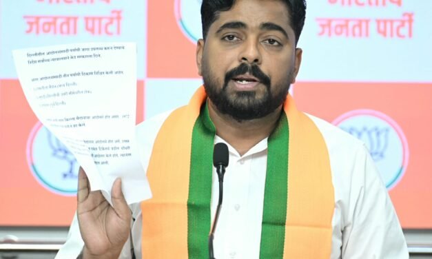 राहुल गांधी यांचा डॉ. बाबासाहेब आंबेडकरांच्या संविधानावर विश्वास नाही; सर्वोच्च न्यायालयावरचा मोर्चा ही झुंडशाहीच -भाजपा प्रदेश मुख्य प्रवक्ते नवनाथ बन यांनी काढले वाभाडे
