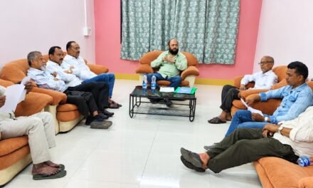 रोह्यात काँग्रेस (आय) ची आढावा बैठक संपन्न; वाढीव पाणीपट्टी, घरपट्टी, स्मार्ट मीटर इत्यादी प्रश्नांसाठी पुकारणार एल्गार…