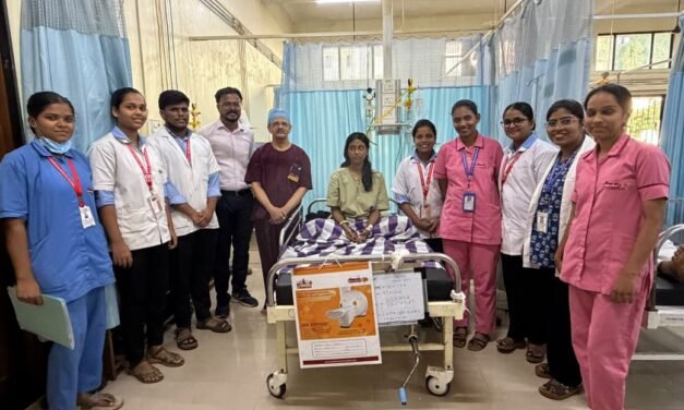 एंडोस्कोपीद्वारे १९ वर्षीय तरुणीच्या पोटातील टोकदार पिन यशस्वीरीत्या काढली…