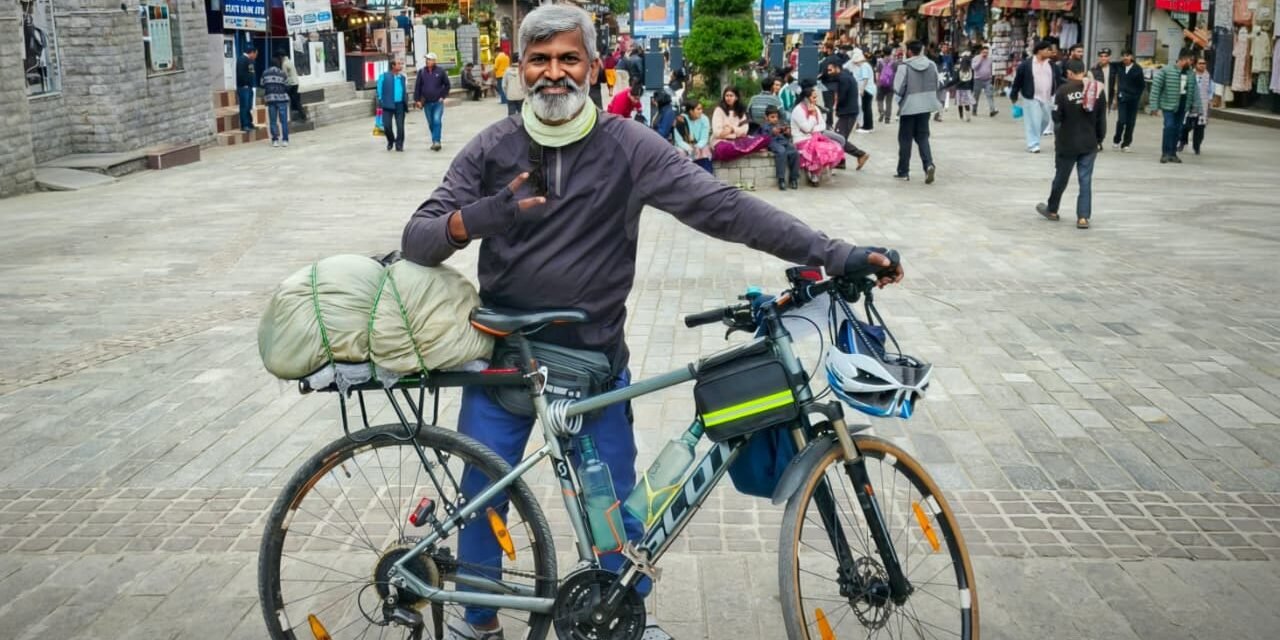 दापोलीचे अभिजीत मयेकर यांची हिमाचल प्रदेश सोलो सायकल मोहीम सुखरुप पूर्ण…