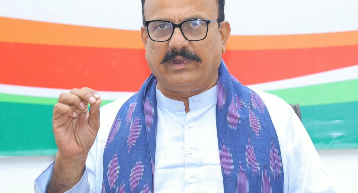 कुख्यात माफिया लॉरेन्स बिश्नोई सरकारचा जावई लागतो काय? साबरमतीच्या जेलमधून ऑर्थररोड जेलच्या अंडासेल मध्ये बसवा: हर्षवर्धन सपकाळ