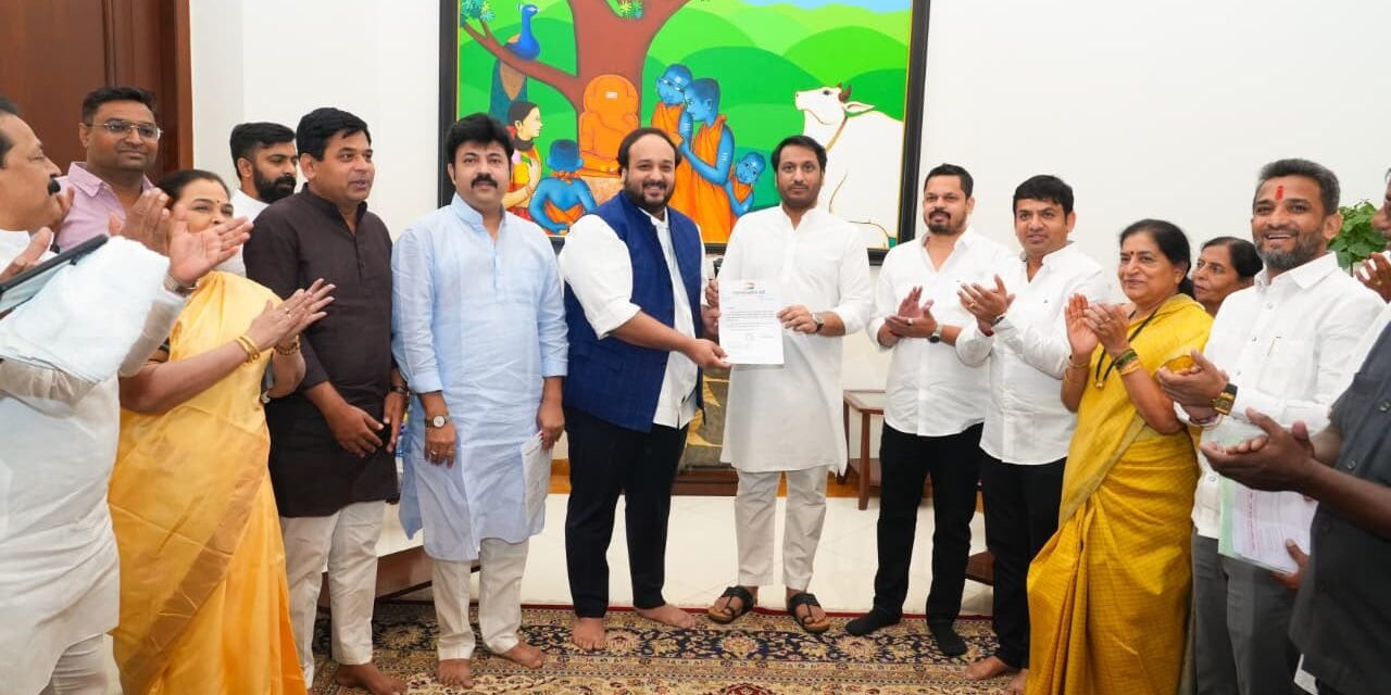 राष्ट्रवादी काँग्रेस पक्षाच्या राष्ट्रीय मुख्य प्रवक्तेपदी उमेश पाटील यांची तर मुंबई अध्यक्षपदी आमदार झिशान सिद्दीकी यांची नियुक्ती…