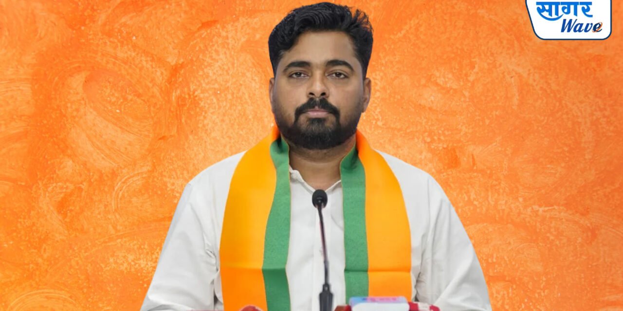 रेजिम चेंजच्या गप्पा मारण्यापेक्षा राहुल गांधींच्या तालावरचे लेझीम चेंज करा