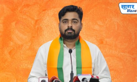 रेजिम चेंजच्या गप्पा मारण्यापेक्षा राहुल गांधींच्या तालावरचे लेझीम चेंज करा