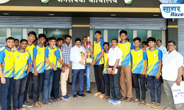 मुंबई विद्यापीठाच्या झोन IV पुरुष व्हॉलीबॉल स्पर्धेत कला व विज्ञान महाविद्यालय सावर्डे उपविजेते; कु.नौमान पटेल याची कोकण विभागाच्या संघामध्ये निवड…