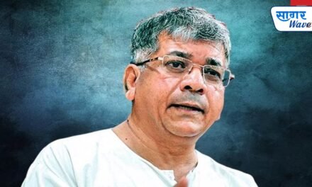 ॲड. प्रकाश आंबेडकर : १० ऑक्टोबरचे जनप्रदर्शन – दोन्ही बाजूंनी ‘चिरडण्याचे’ राजकारण!