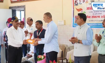 जामगे मध्ये माजी सैनिक मेळावा उत्साहपूर्ण वातावरणात पार पडला ; माजी सैनिकांच्या समस्यांचा दर तीन महिन्यांनी आढावा घेणार ; वीर पत्निंचा सन्मान ; सैनिकांच्या पाल्यांना शैक्षणिक मदत देणार – गृहराज्यमंत्री योगेश कदम