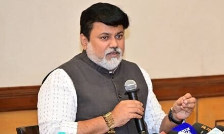 जलजीवन मिशनची कामे विहीत मुदतीत पूर्ण न करणाऱ्या ठेकेदारांना काळ्या यादीत टाकणार; पालकमंत्री डॉ. उदय सामंत यांचा इशारा…